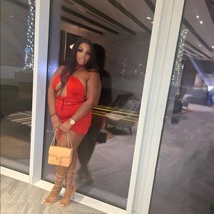 Red 2 piece skirt set